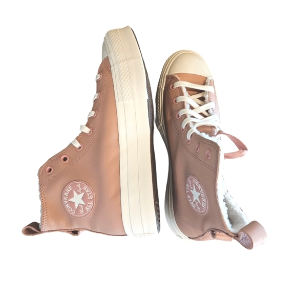 Converse CTAS Lift Hi Platform Pink Leather Borg Lining Sneakers NEW - Picture 2 of 6
